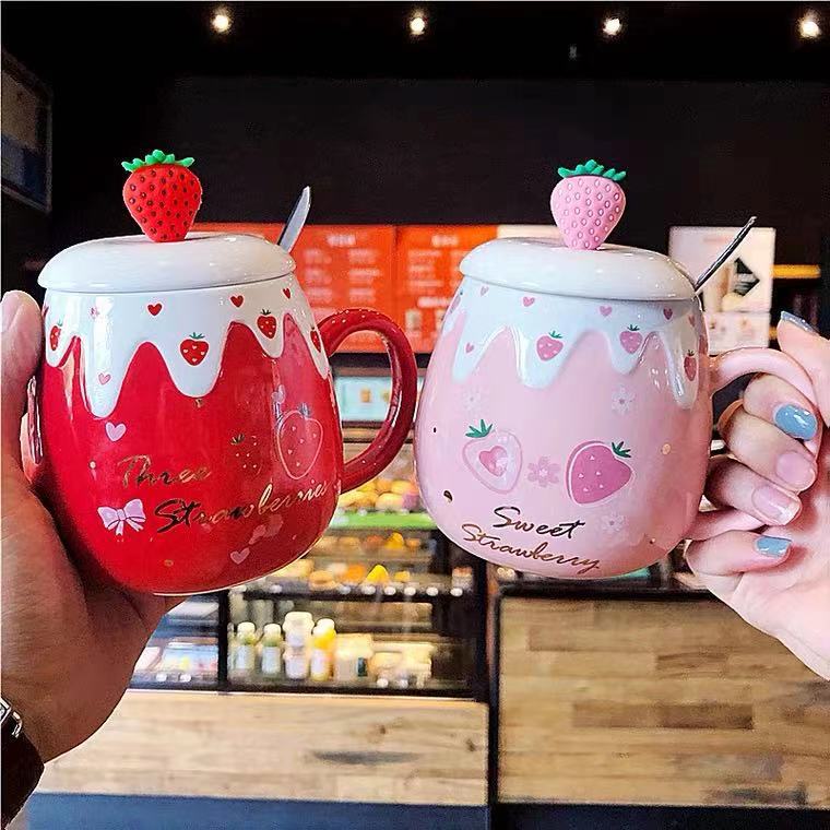 Strawberry Cream Mug With Lid
